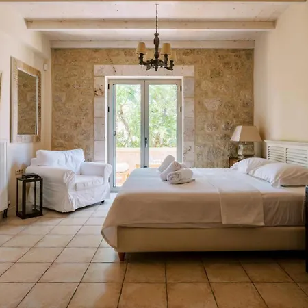 Villa Riglia Villas *