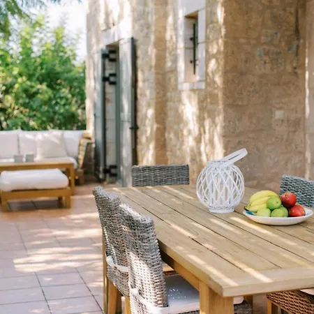 Riglia Villas * Riglia