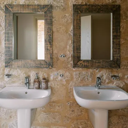 Riglia Villas * Riglia