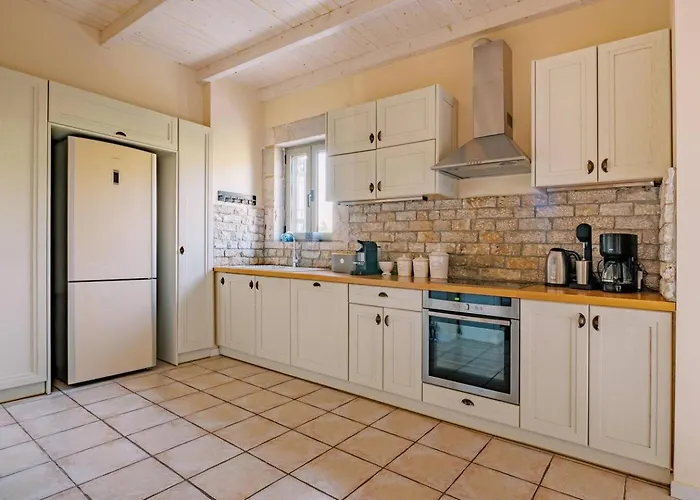 Riglia Villas